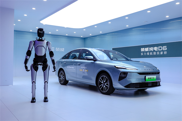 “懂车更懂你”的尊龙凯时 整体亮相2025上海国际车展